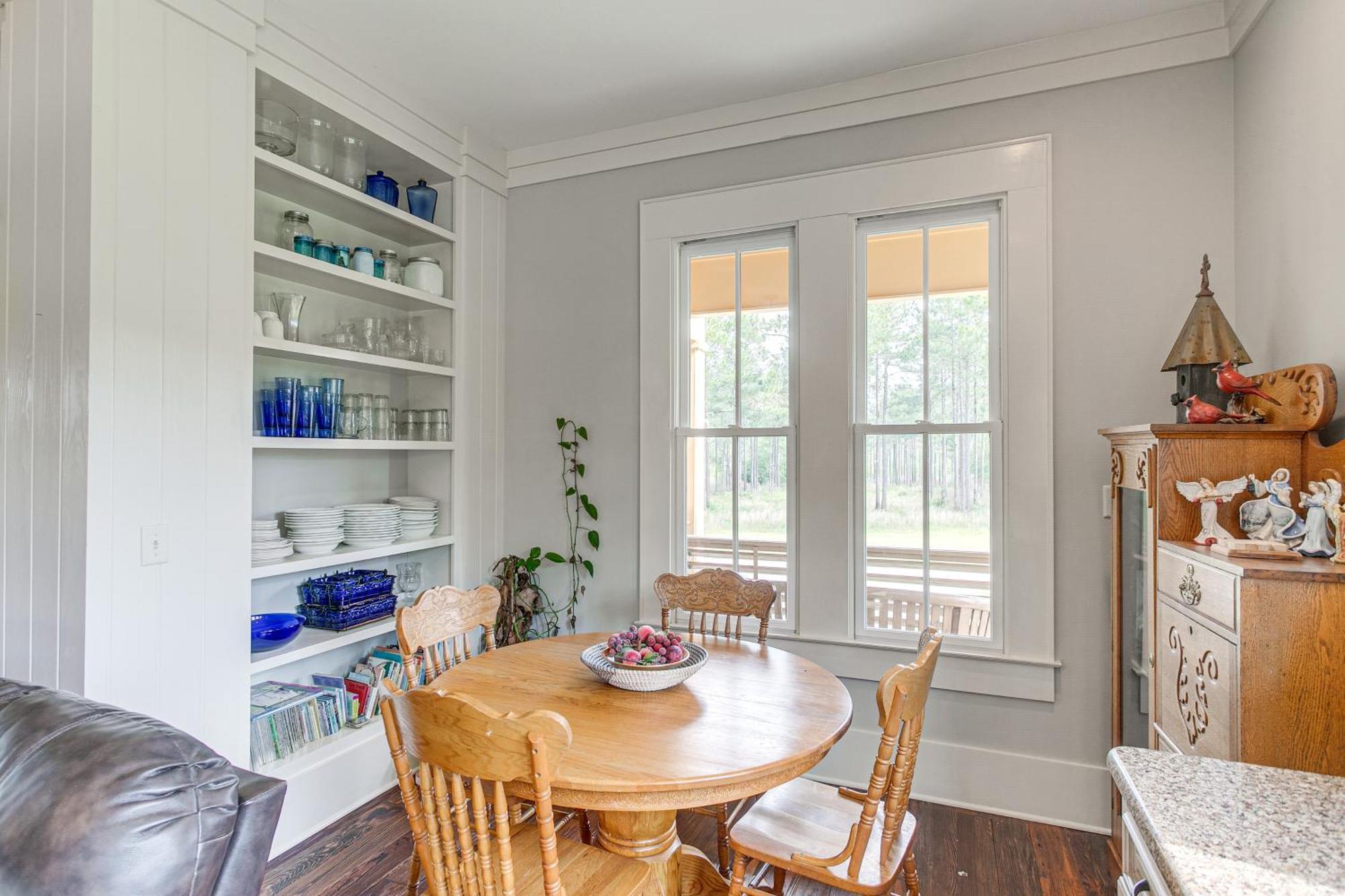 Secluded Home With Deck - Near Downtown Fitzgerald! Eksteriør bilde